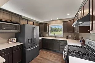130 S 300 W, Valparaiso, IN 46385 - Photo 8