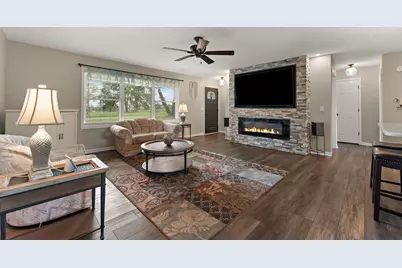 130 S 300 W, Valparaiso, IN 46385 - Photo 6