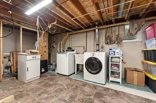 130 S 300 W, Valparaiso, IN 46385 - Photo 16