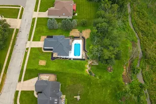 2630 E 9th Pl, Hobart, IN 46342 - Photo 64