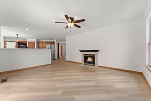 2630 E 9th Pl, Hobart, IN 46342 - Photo 16