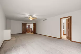 2630 E 9th Pl, Hobart, IN 46342 - Photo 22