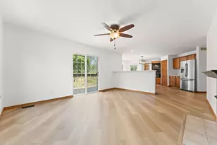 2630 E 9th Pl, Hobart, IN 46342 - Photo 18