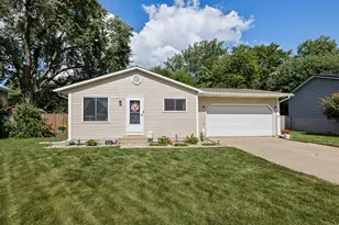 2962 Providence Dr, Mishawaka, IN 46544 - Photo 1