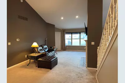 10000 Wildwood Lane, Highland, IN 46322 - Photo 4