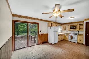 90 S 275 W, Valparaiso, IN 46385 - Photo 12