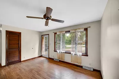 90 S 275 W, Valparaiso, IN 46385 - Photo 16