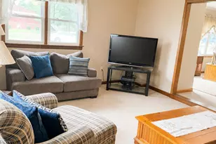 417 Softwood Dr, Hobart, IN 46342 - Photo 8