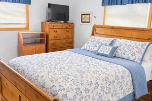 417 Softwood Dr, Hobart, IN 46342 - Photo 6