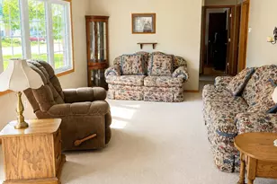 417 Softwood Dr, Hobart, IN 46342 - Photo 2