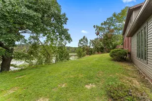 1700 W 10th St, Hobart, IN 46342 - Photo 28