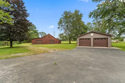 1700 W 10th Street, Hobart, IN 46342 - Photo 2