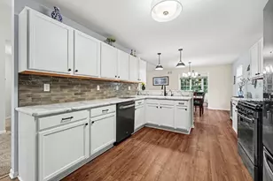 11994 W 108th Pl, Saint John, IN 46373 - Photo 8