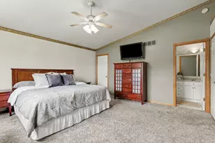 2907 Arbor Ln, Hobart, IN 46342 - Photo 14