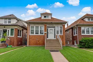 2040 Lincoln Ave, Hammond, IN 46394 - Photo 1