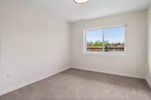 2034 W 75th Pl, Merrillville, IN 46410 - Photo 14