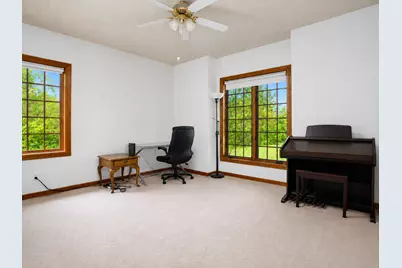 643 N 50 W, Valparaiso, IN 46385 - Photo 36