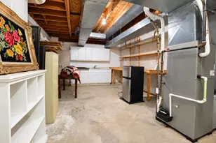 643 N 50 W, Valparaiso, IN 46385 - Photo 18