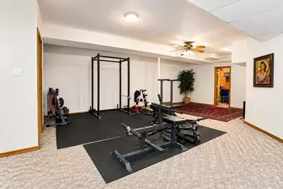 643 N 50 W, Valparaiso, IN 46385 - Photo 22