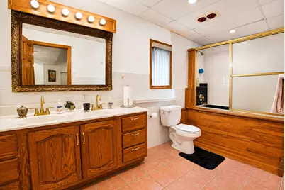 643 N 50 W, Valparaiso, IN 46385 - Photo 14