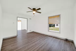 4505 Flint Lake Gateway, Valparaiso, IN 46383 - Photo 10