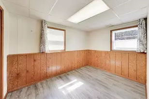 1838 Bluebird Ln, Munster, IN 46321 - Photo 36