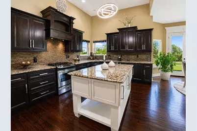 58 E Levanno Drive E, Crown Point, IN 46307 - Photo 6