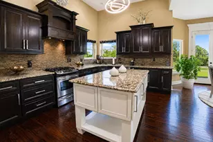 58 E Levanno Dr E, Crown Point, IN 46307 - Photo 6