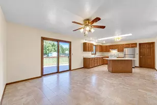 2895 S Collins Dr, La Porte, IN 46350 - Photo 8