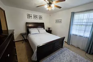 1285 W 98th Ave, Crown Point, IN 46307 - Photo 10
