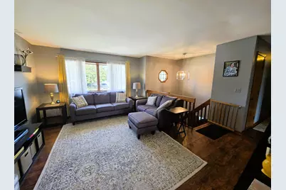 1285 W 98th Avenue, Crown Point, IN 46307 - Photo 4