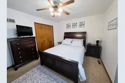 1285 W 98th Avenue, Crown Point, IN 46307 - Photo 12