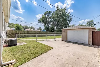 6846 Arkansas Avenue, Hammond, IN 46323 - Photo 16