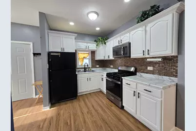 1047 Ralston Street, Gary, IN 46406 - Photo 12