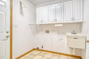 9881 Hart St, Saint John, IN 46373 - Photo 20