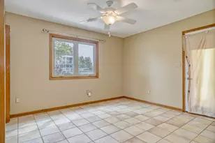 9881 Hart St, Saint John, IN 46373 - Photo 10