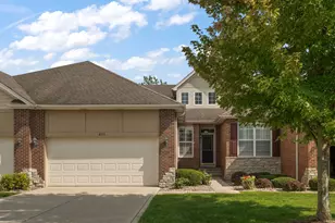 8733 Forest Glen Ct, Saint John, IN 46373 - Photo 2