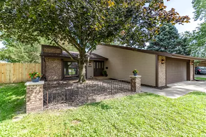 9425 Oriole Drive, Munster, IN 46321 - Photo 16
