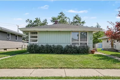 209 S Virginia Street, Hobart, IN 46342 - Photo 2