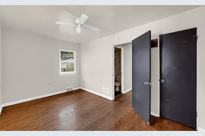 621 Colfax Street, Gary, IN 46406 - Photo 14