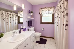 9113 Idlewild Dr, Highland, IN 46322 - Photo 14