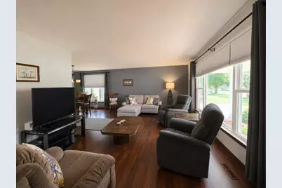 9113 Idlewild Drive, Highland, IN 46322 - Photo 6