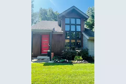 632 Woodstone Path, Valparaiso, IN 46385 - Photo 4