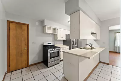 165 W 890 N, Wheatfield, IN 46392 - Photo 6