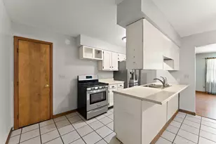 165 W 890 N, Wheatfield, IN 46392 - Photo 6