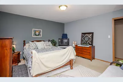 8211 Lincoln Circle #A, Merrillville, IN 46410 - Photo 16
