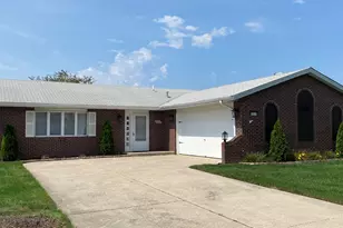 9814 Lincoln Ct, Crown Point, IN 46307 - Photo 1