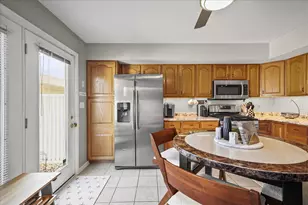 1812 Cottonwood Ct, Crown Point, IN 46307 - Photo 10