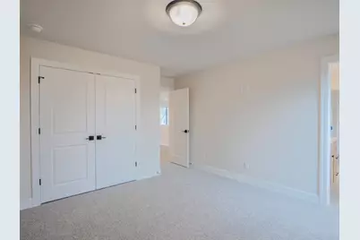 1759 Trailbrook Drive, Valparaiso, IN 46385 - Photo 16