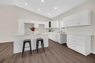 5848 Grand Slam Ave, Portage, IN 46368 - Photo 8